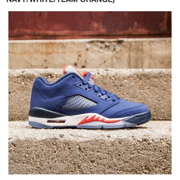 AIR JORDAN 5 RETRO LOW KNICKS (GS) BIG KIDS (DEEP ROYAL BLUE/WHITE/TEAM ORANGE) - Picture 3 of 13